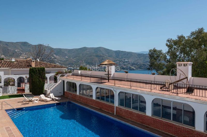 Foto bc35a024-429a-4deb-841a-050aa1b31225. Casa amb calefacció aparcament piscina a Velilla - Velilla Taramay Almuñécar