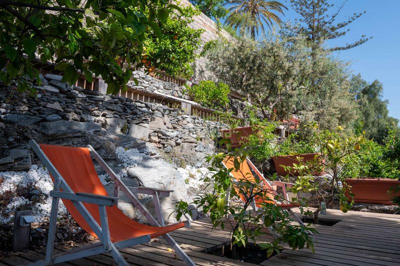 Foto d93bac7f-6a62-4de6-8bd0-bd02ca586b66. Casa amb calefacció aparcament piscina a Velilla - Velilla Taramay Almuñécar