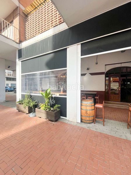Foto 70ca0f3d-825a-45d8-8bec-dd809ff59157. Traspàs local comercial a Motril ciudad Motril