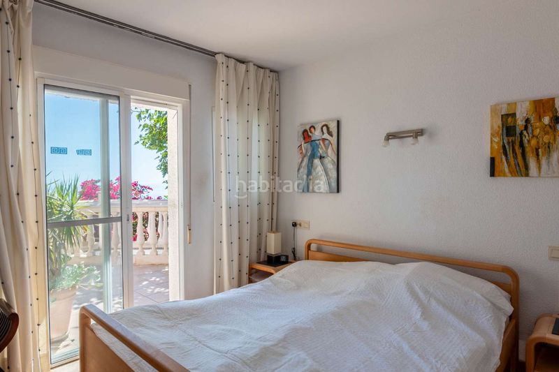 Foto 4a29fab0-a12a-4fde-82e5-fd1334d9453c. Chalet en Centro Salobreña