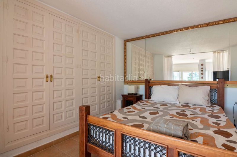 Foto a662e2c7-db03-42c8-8abd-1bb59f613940. Chalet en Centro Salobreña
