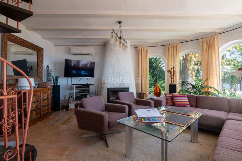 Foto a671127e-7025-41c4-b154-3ccaa330043d. Chalet en Centro Salobreña