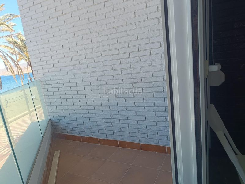 Foto 0e07520e-0319-45b9-bd77-bd95c130aa07. Alquiler apartamento pisos zapillo primera línea playa dos dormitorios, baño y aseo, dos terrazas con vistas al mar en Almería