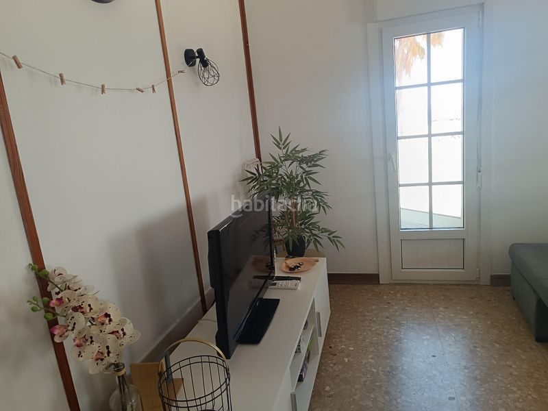 Foto 3a8c8f00-267b-47dd-8dbe-06f0e278aca7. Alquiler apartamento pisos zapillo primera línea playa dos dormitorios, baño y aseo, dos terrazas con vistas al mar en Almería