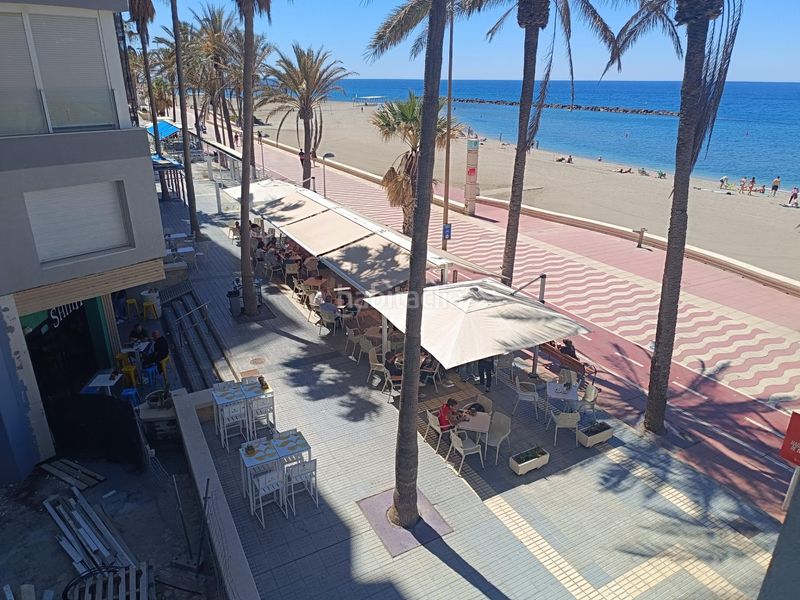 Foto 83ed2271-16c3-469b-ac5f-1172a50973af. Alquiler apartamento pisos zapillo primera línea playa dos dormitorios, baño y aseo, dos terrazas con vistas al mar en Almería