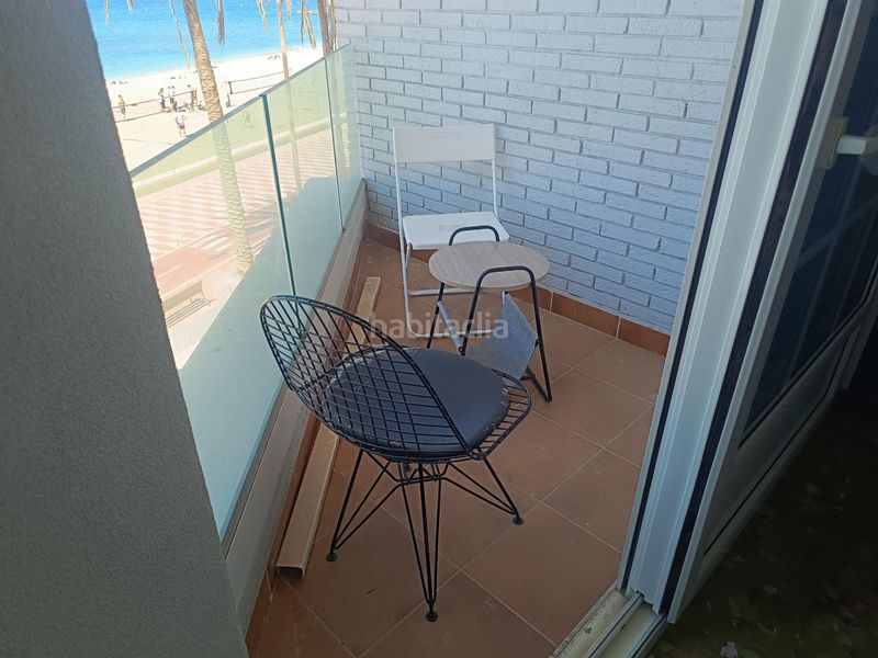 Foto 866191af-dadf-4477-98de-8b1e321190f3. Alquiler apartamento pisos zapillo primera línea playa dos dormitorios, baño y aseo, dos terrazas con vistas al mar en Almería