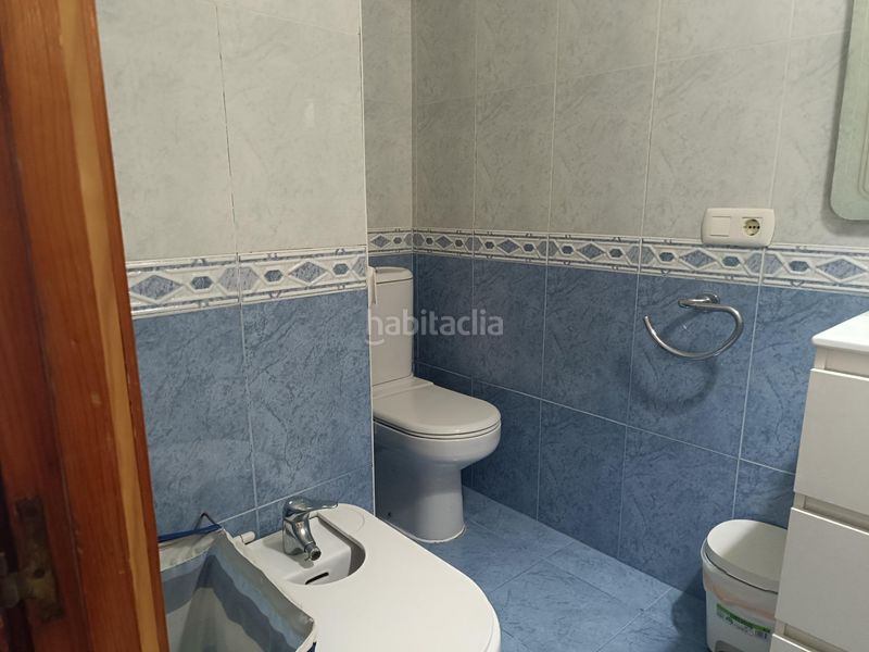 Foto 8f9ef86b-533d-4fe8-9cb8-dc4094ec5943. Alquiler apartamento pisos zapillo primera línea playa dos dormitorios, baño y aseo, dos terrazas con vistas al mar en Almería