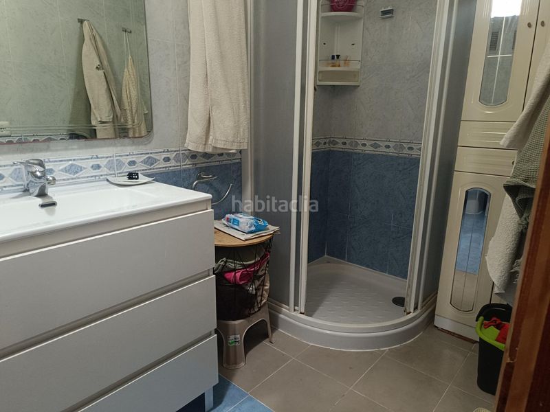 Foto af349078-0efb-42ef-a3cc-e68a860c4c24. Alquiler apartamento pisos zapillo primera línea playa dos dormitorios, baño y aseo, dos terrazas con vistas al mar en Almería