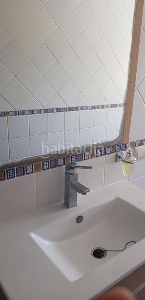 Foto b9d6198e-aefd-4461-8a56-337c314e545b. Casa amb aparcament a Alcóntar