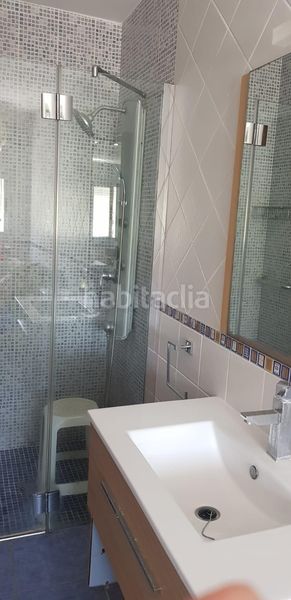 Foto bdfcd65f-61a7-408f-9565-351aa44e1409. Casa amb aparcament a Alcóntar