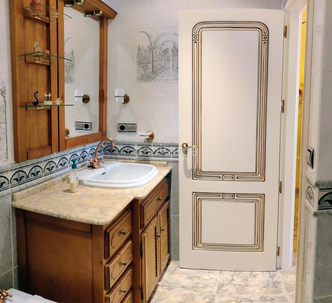 Foto 94150b49-b7d8-4796-9cce-b1ce14e35e1d. Casa amb aparcament a Macael