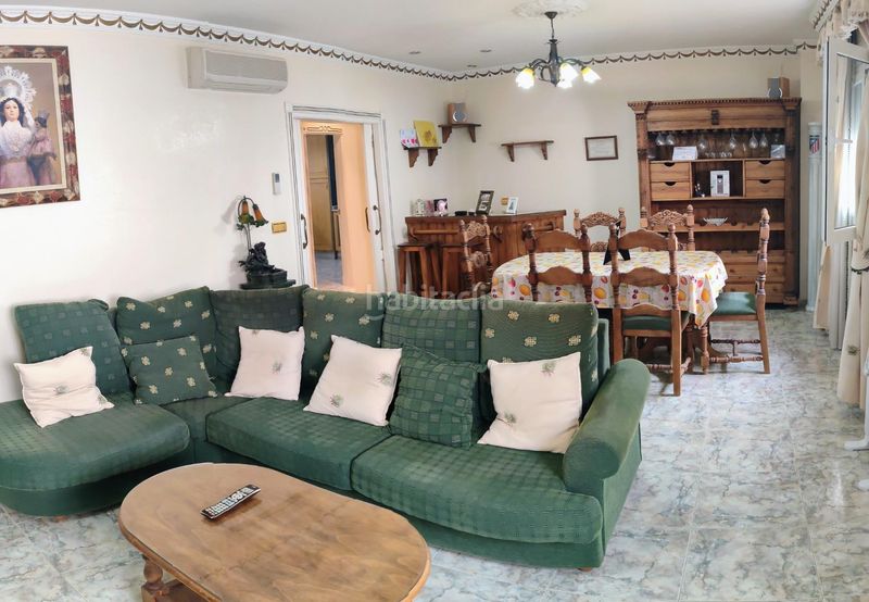 Foto afd90e39-22fb-4c3d-aa1e-85cd6d15c5ce. Casa amb aparcament a Macael