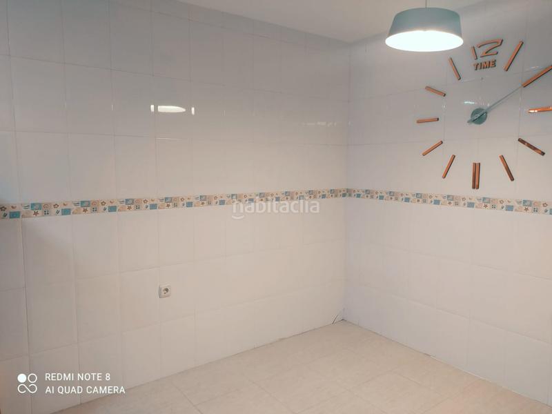 Foto 0d329c1d-9ca8-45ee-acf5-20078d14f8b0. Dúplex amb aparcament a Macael