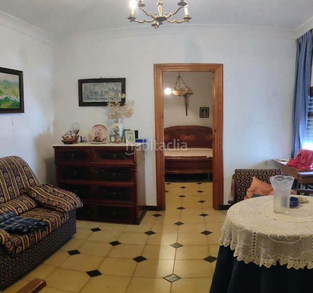 Foto f7066b78-0e01-4cd4-b4bc-ebb9e5cc2359. Casa amb aparcament a Serón