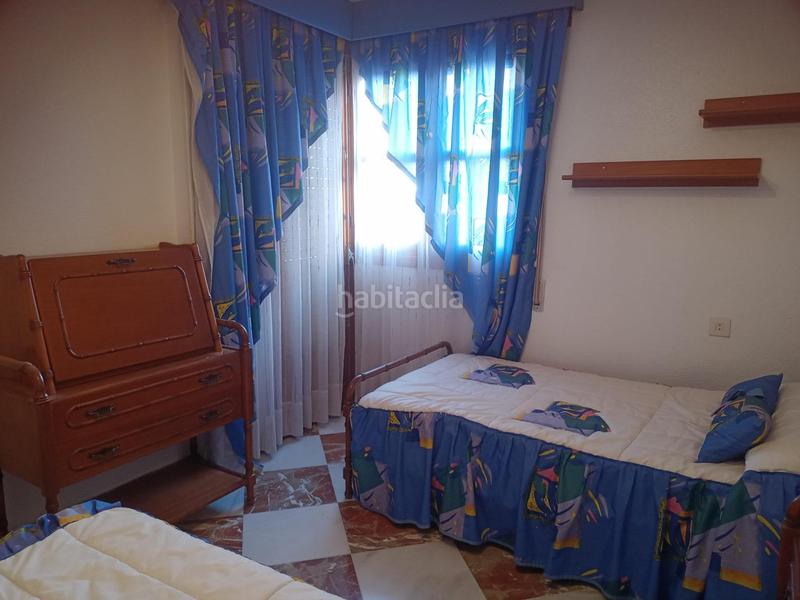 Foto f20fa3d1-2995-403a-ae1e-0657365d12a8. Pis amb calefacció a Macael