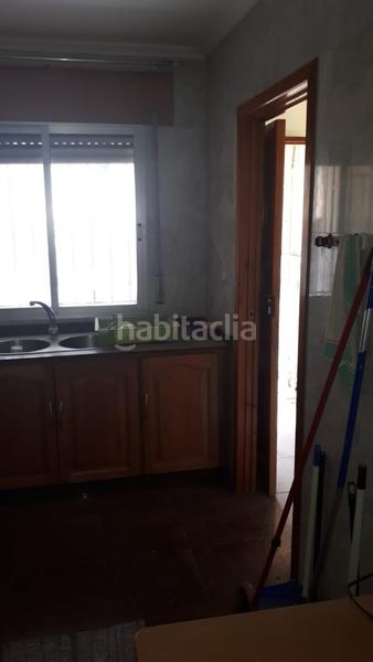 Foto 2e962c71-7876-4155-bae5-0957cd340f30. Tríplex amb aparcament a Macael