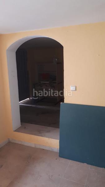 Foto 53afb7c8-50d3-42b6-a91b-a5aca80f2174. Tríplex amb aparcament a Macael