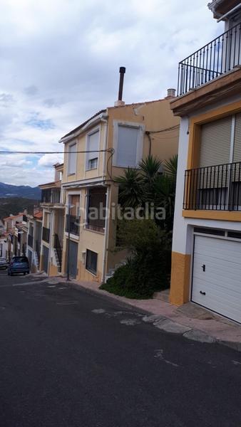 Foto 6f1ab039-2076-4e1c-87c1-04086e4fd011. Tríplex amb aparcament a Macael