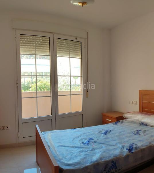 Foto ad2efd88-b069-491b-ac9c-61bb53390bde. Pis amb aparcament a Macael