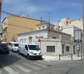 Maison à Olula del Río. Casa en olula del rio  almería , con locales comerciales