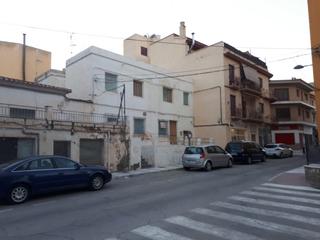 Maison à Olula del Río. Gran casa con solar a reformar en olula del río almería.