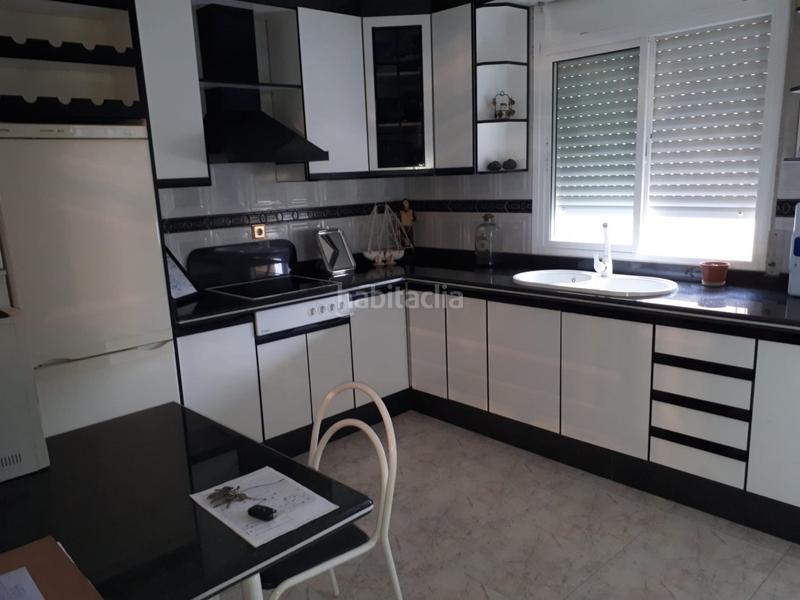 Foto e46fb623-3ffe-4245-bd6f-93d8509b690c. Tríplex amb aparcament piscina a Macael