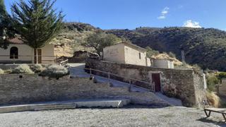 Casa en Sierro. Cortijo en sierro  almera .