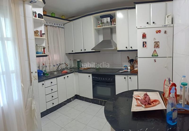 Foto 7512db2a-fc6f-4b93-9963-7ba16d033340. Reihenhaus in Macael