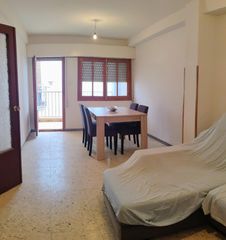 Appartement à Purchena. Piso de 3 dormitorios en excelente ubicación en purchena.