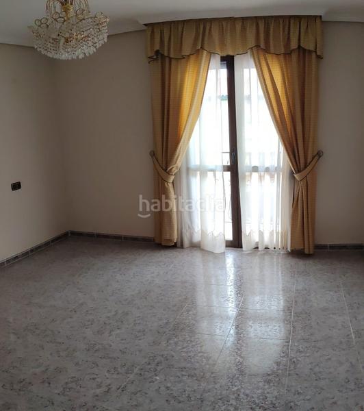 Foto 50273f44-3ece-4ad6-9c3b-17f35a4de849. Chalet avec parking dans Tíjola