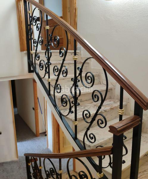 Foto 5a0c4e53-5f2b-49b9-b7ab-364bd5b9f189. Chalet avec parking dans Tíjola