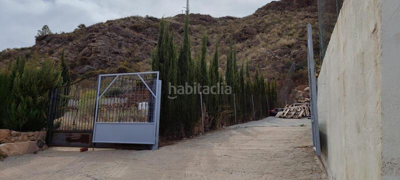 Foto b0807152-2f29-463a-aaa2-fb45a7c2a212. Bâtiment à usage industriel dans Macael