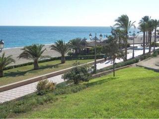 Apartament  Camino camino de torres b5-p1-1. Piso en aguadulce roquetas almera zona costa frica  tres dormi