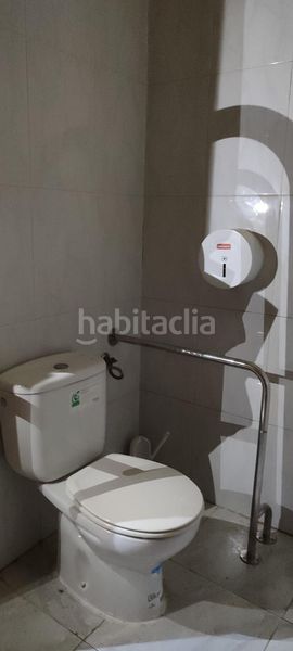 Foto d29a771f-312c-4b99-a8dc-fe7bf9e5c4e7. Local comercial a Lúcar