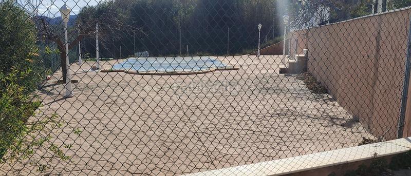 Foto 96ad8c82-fe36-4b7c-b034-51a74214d97f. Masia amb aparcament piscina a Fines