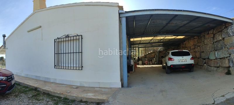 Foto c82ea01f-64ab-424a-aa57-b486cc87da4a. Masia amb aparcament piscina a Fines