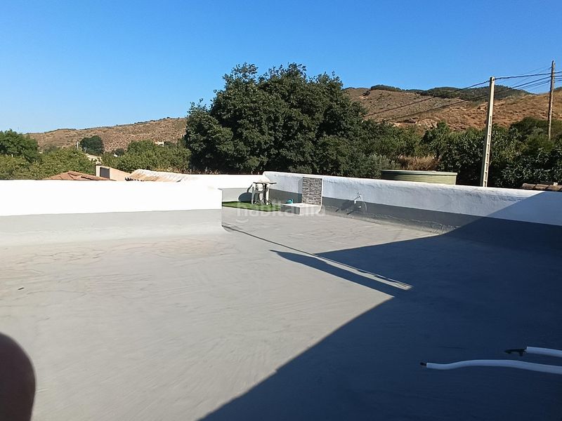 Foto aeeb6b95-21f3-4940-8260-3c07d5dbd966. Location maison avec parking dans Serón