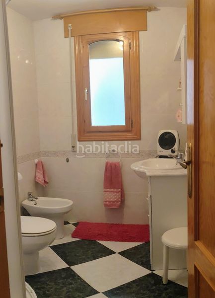 Foto 3e819278-cadd-4f32-a1c8-b316295d3030. Xalet amb aparcament a Fines