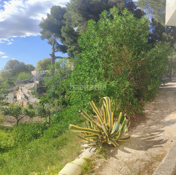 Foto 9fa50b80-6a3c-4e97-89a3-2828a30bdde5. Xalet amb aparcament a Fines