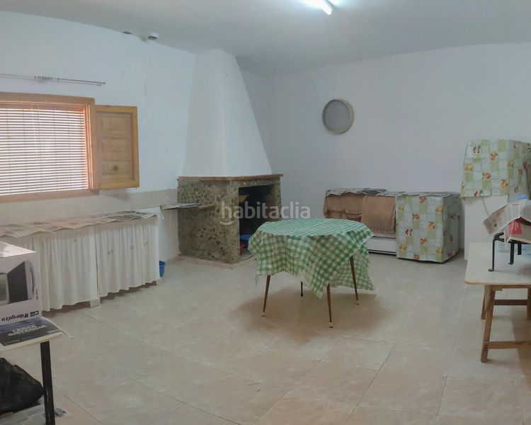 Foto aa4aa9a9-58f9-4204-b01b-75d18c29fbd4. Xalet amb aparcament a Fines