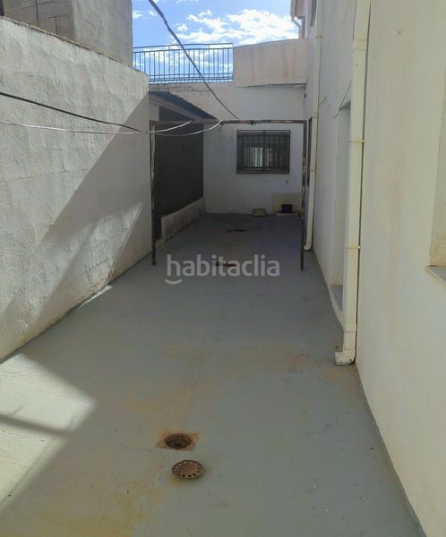 Foto af944546-79c2-4322-b57c-5f7814531278. Xalet amb aparcament a Fines