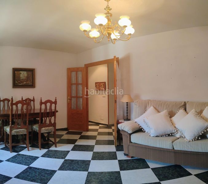 Foto cee69b85-054e-4b53-982f-69853b1edc8e. Xalet amb aparcament a Fines