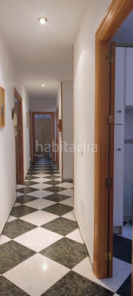 Foto df27ddfe-5916-47c3-b638-7b31e30f0575. Xalet amb aparcament a Fines