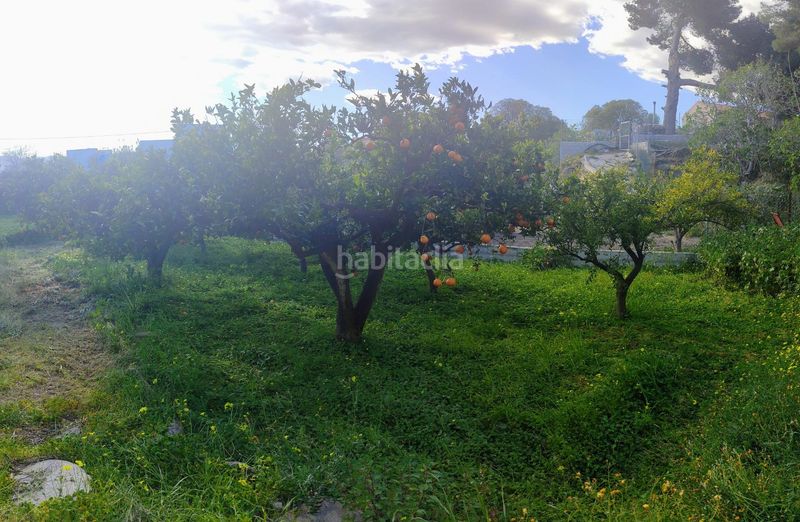 Foto ff3d85ce-3324-4870-ad1a-0cb2bc74a8f2. Xalet amb aparcament a Fines