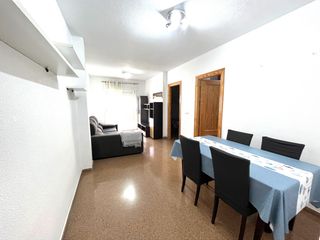 Miete Etagenwohnung in Residencial Triana - Barrio Alto