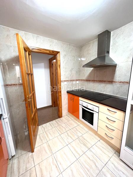 Foto 2278e1ce-e186-4e34-a2d8-0c64f24a6823. Alquiler piso en Residencial Triana - Barrio Alto Gabias (Las)