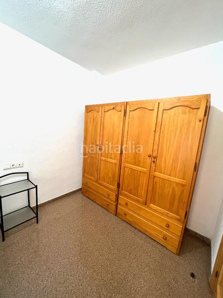 Foto f98bd55c-144f-4079-9306-199b8ef4e993. Alquiler piso en Residencial Triana - Barrio Alto Gabias (Las)