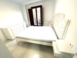 Affitto Appartamento in San Ildefonso. Precioso piso de 3 dormitorios, 1 baño, 1 aseo en 2º planta con