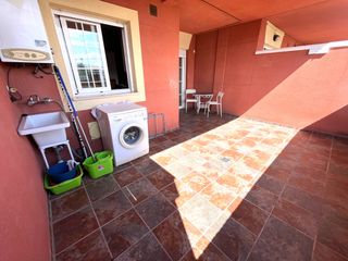 Lloguer Pis a San Cayetano. Bonito piso en churriana de la vega de 2 dormitorios, 2 baños  y