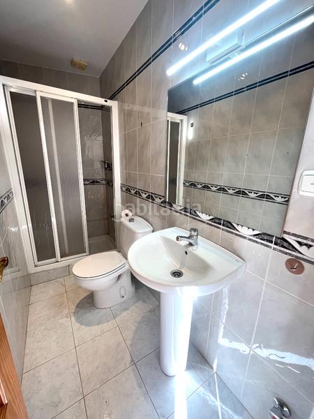 Foto 251222fa-f159-44bb-b21c-ab9a5d03ec8c. Rent towny house with parking in Poniente Armilla